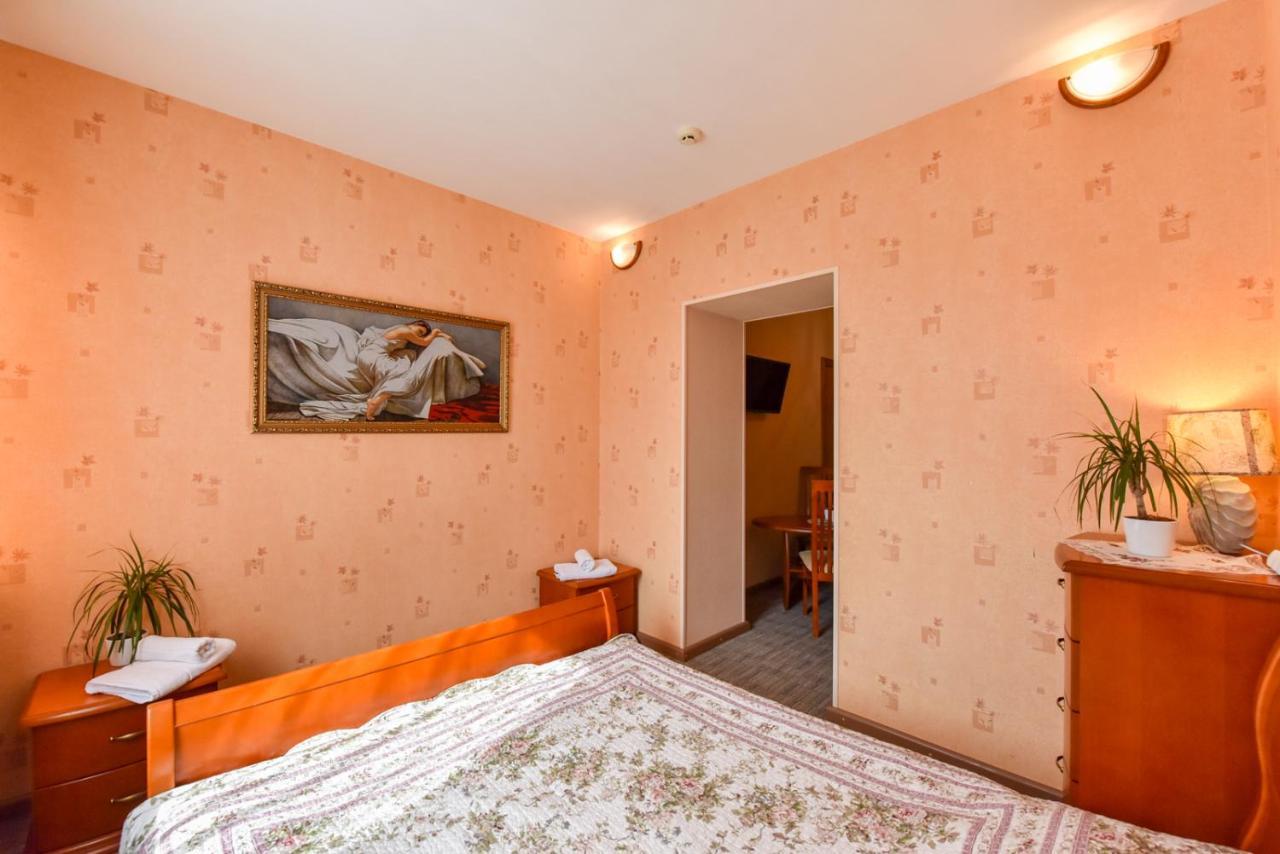 Hotel Jugend With Self Check-In 利耶帕亚 外观 照片